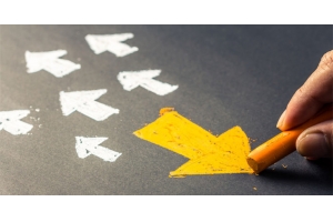 國際物流中快件報關和一般貿易報關的區別