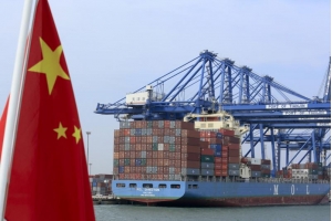 中美航運成本飆升229%，物流難題有何解？