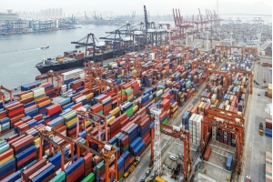 亞馬遜自建集裝箱，成跨太平洋前五運輸商