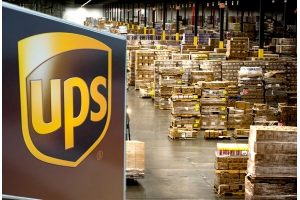 跨境云倉倉儲(chǔ)使用國際快遞時(shí)效最快