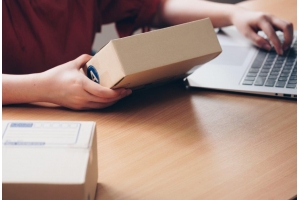 香港郵政小包運輸時效